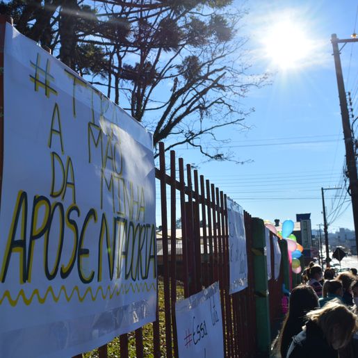 Professores da região vão a Florianópolis protestar contra a reforma da previdência