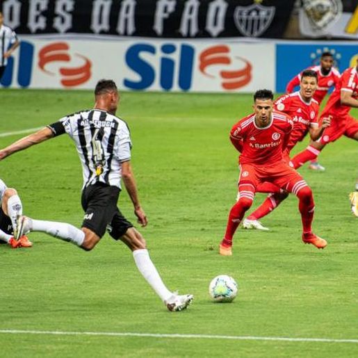 Vídeo: Inter empata com o Atlético-MG no fim e segue no G-6 do Brasileirão
