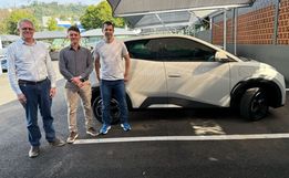 Mondaí inova e adquire primeiro carro elétrico para a frota municipal