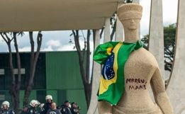 STF tem maioria para condenar cabeleireira que pichou “Perdeu, mané”; Fux pede pena menor