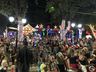 Grande público acompanha o acionamento das luzes de Natal na praça de São João do Oeste