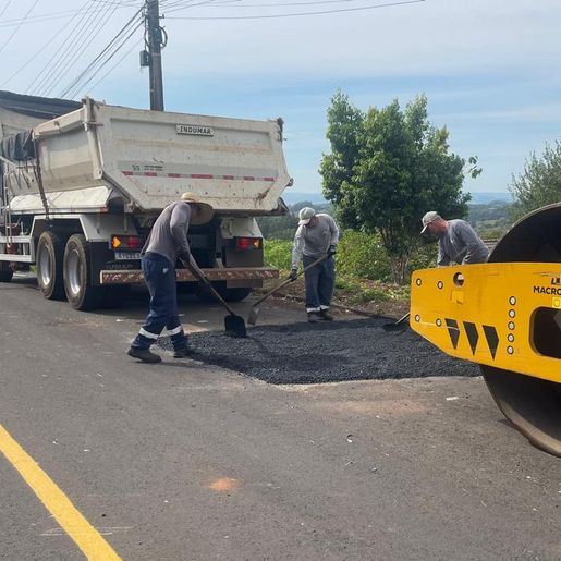 Prefeitura intensifica operação tapa-buracos em São Miguel do Oeste 