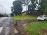 Temporal causa destelhamentos de casas em Itapiranga