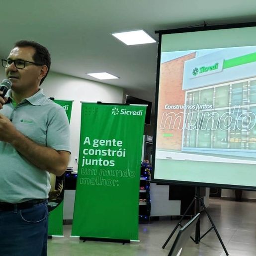 Encontro com a imprensa é promovido pela Sicredi