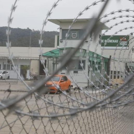 Polícia investiga caso de preso que teve o coração arrancado