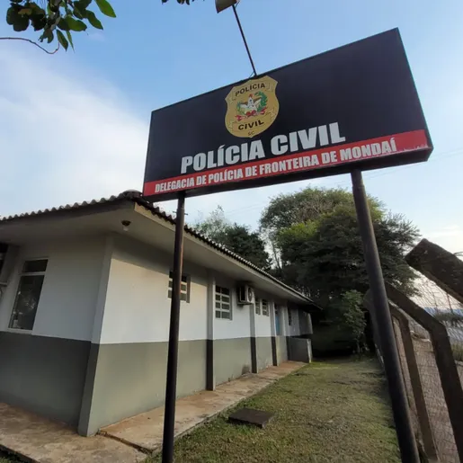 Polícias Civil e Militar prendem dois suspeitos de incendiar residência em Mondaí