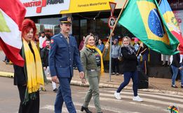 Desfile de 7 de Setembro reúne cerca de 26 pelotões em Campo Erê 