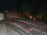 BR-163: caminhão passa por cima do concreto fresco e danifica 20 placas