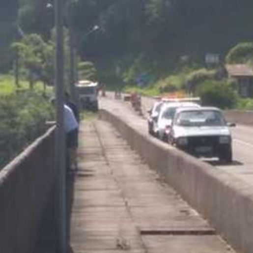 Homem se joga no rio Uruguai após tentar matar a ex companheira