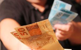 Golpe do falso empréstimo faz mulher perder quase R$ 2.2 mil em SMOeste