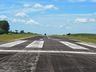 Atendendo solicitação da Anac aeroporto Hélio Wassum passa por manutenção
