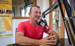 Presidente da Associação dos Feirantes de SMOeste participa do Peperi Rádio Repórter