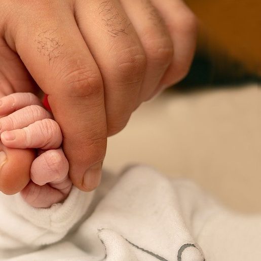 Mais um bebê morre em decorrência da Covid-19 em Chapecó