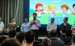 Cresol Fronteiras forma alunos no programa “Um Olhar para o Futuro”; vídeo
