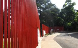 Instalação de gradis avança em escolas e creches de SMO