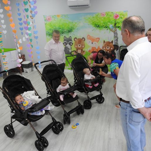 Município entrega  nova creche do centro
