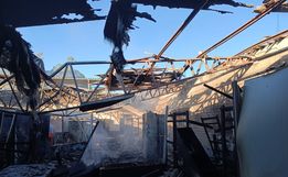 Bombeiros controlam incêndio em alojamento de operários da BR-163 em SJC