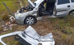 Carro com placas de Campo Erê se envolve em acidente na PR-180