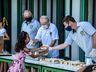 Crianças recebem presentes do Natal Solidário em São Miguel do Oeste