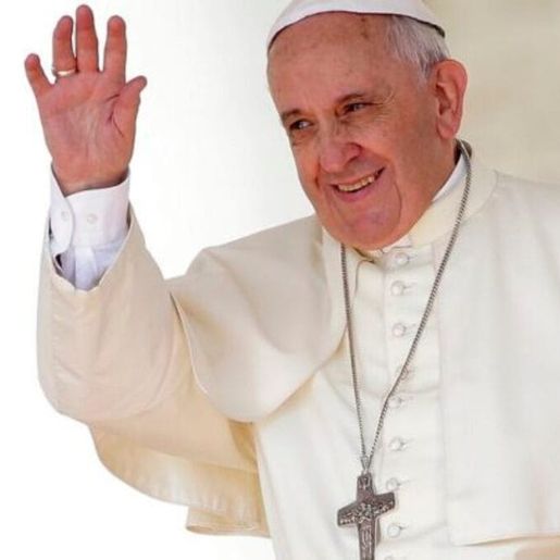 Papa Francisco "dormiu bem a noite toda", diz Vaticano