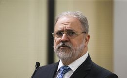 Procurador pede que STF suspenda parte do indulto natalino assinado por Bolsonaro