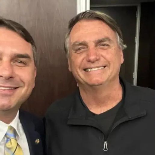 Flávio diz que Jair Bolsonaro o escolheu como candidato a presidente nas eleições de 2026
