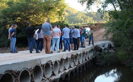Ponte que liga São José do Cedro até Palma Sola é inaugurada