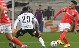 Inter sai na frente, mas cede empate para o Corinthians no Itaquerão