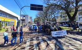 Crise no setor do leite é pauta de manifestação em São Lourenço do Oeste 