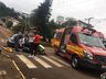Mulher fica ferida em colisão entre carro e moto