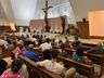 Celebração de Ano Novo na Igreja São Miguel Arcanjo reúne mais de mil fiéis