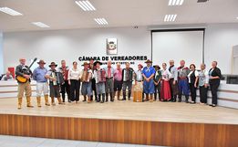 Projeto aprovado na Câmara torna patrimônio histórico e cultural o programa “Saudades da Querência”