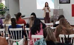 Capacitação prepara profissionais de São José do Cedro para escuta de vítimas de violência