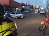 Colisão entre carro e moto deixa motociclista ferido no centro