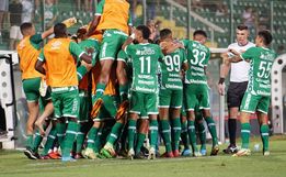 Chape vence o Marcílio Dias e assume vice-liderança do Catarinense