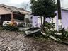 Confira algumas imagens após passagem de tornado em Descanso