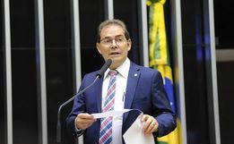 Hugo escolhe Paulinho da Força para relatar anistia