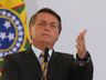 Bolsonaro diz que presidente do TSE trabalha para eleger Lula
