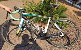 Acidente entre caminhão e bicicleta deixa ciclista ferido na SC 386