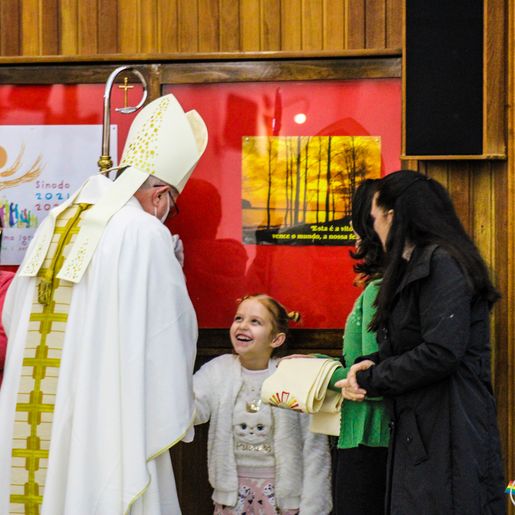 Missa oficializa novo vigário em São Miguel do Oeste; fotos