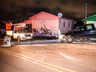 VÍDEO: Condutor colide caminhonete em poste e moradores cobram providências 