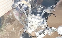 Mulher fica gravemente ferida em queda de moto em São José do Cedro