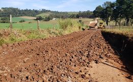 Secretaria de Obras recupera trechos de maior instabilidade no inverno