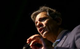 Haddad anuncia pacote de R$ 242,7 bilhões para reduzir o rombo das contas públicas