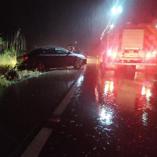 Idoso sofre ferimentos em saída de pista na SC-160