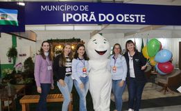 Personagem "Zé Gotinha" participa da 10ª FAIC, em Iporã do Oeste