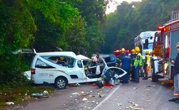 Colisão frontal na BR-282 deixa um morto e um gravemente ferido