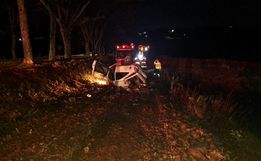 Homem de 61 anos morre em capotamento na SC-496