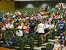 Mais de 800 pessoas prestigiam palestra com cantor e empresário Sorocaba 