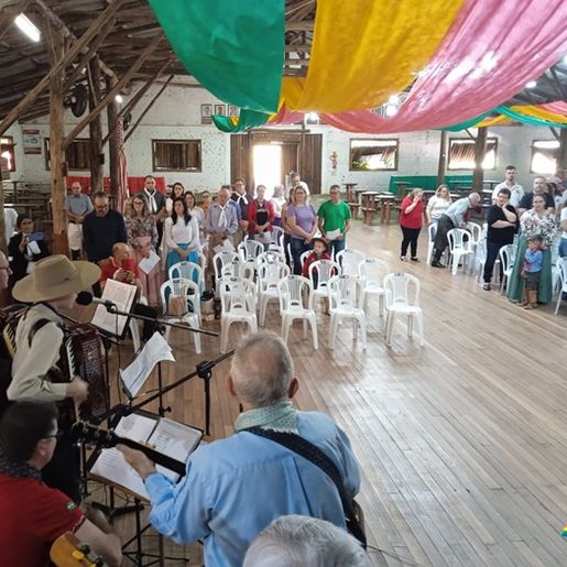 CTG Portão do Oeste de Itapiranga inicia Semana Farroupilha